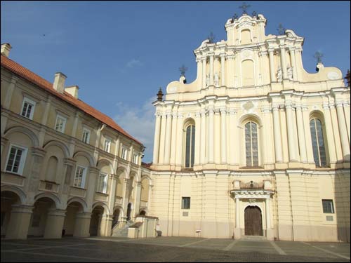  -  Vilnius University. The Piotr Skarga (or Great) courtyard with the church of st. John, fragment