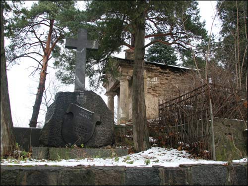 Vilnius |  cemetery St. Perer and St. Paul (Sunny). 