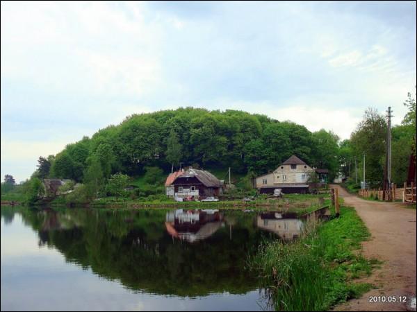  - Dwór . 