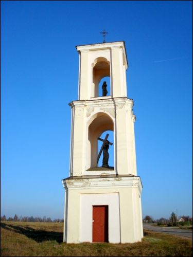  - Kapliczka przydrożna . 