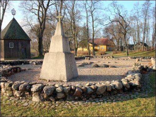 Kiernów.  Rezerwat historyczno-archeologiczny