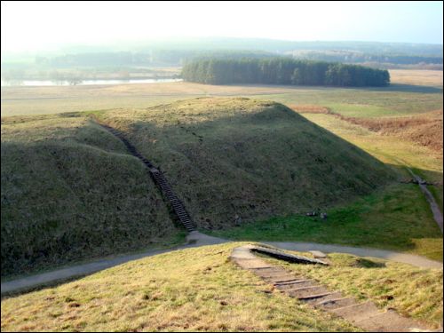 Kiernów.  Rezerwat historyczno-archeologiczny