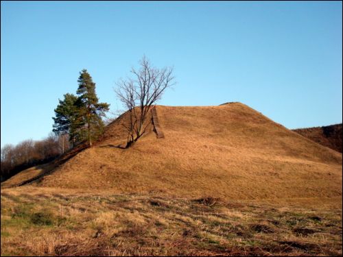 Kiernów.  Rezerwat historyczno-archeologiczny