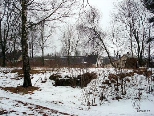 Paluknys. In the village