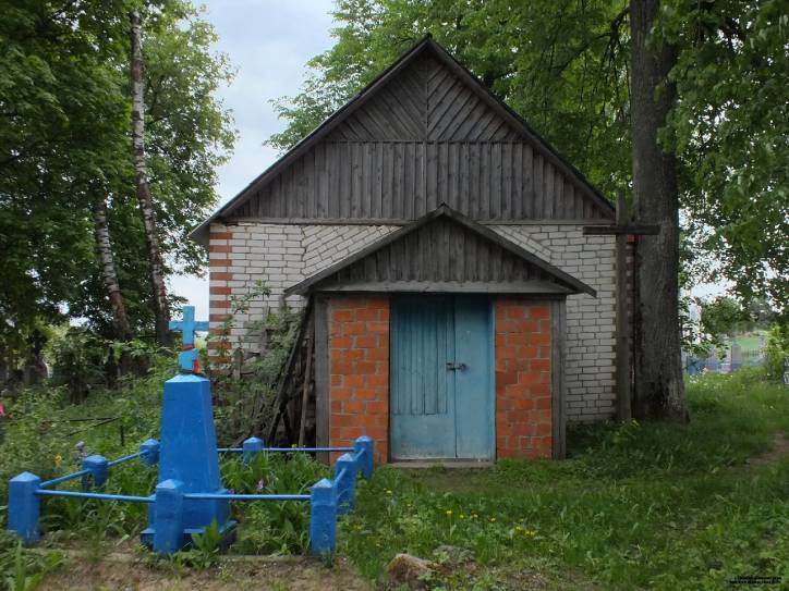 Barščeva. Orthodox church at cemetery