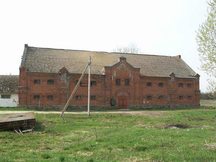  - Farmstead of Roth. Barn (1911)
