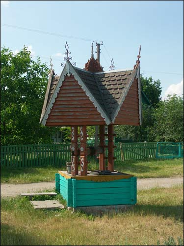 Новая Рясна. В деревне 