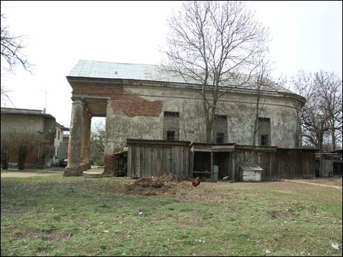 Новая Рясна. В деревне 