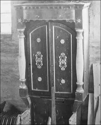  - Synagoga . Szafa ołtarzowa Aron Ha Kodesz. Fot. Sz. Zajczyka (www.szukamypolski.com)