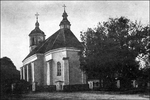 Kleck. Catholic church of the Holy Trinity