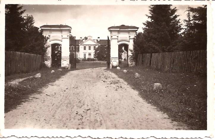  - Estate of Ogiński / Wołłowicz. 