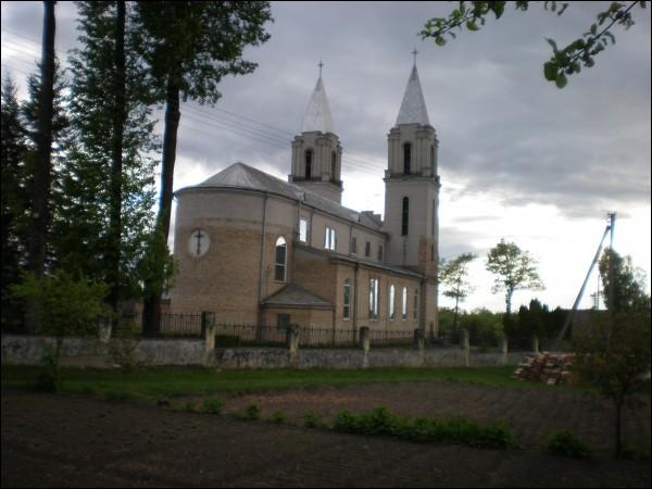  - Catholic church of Saint Edward. 