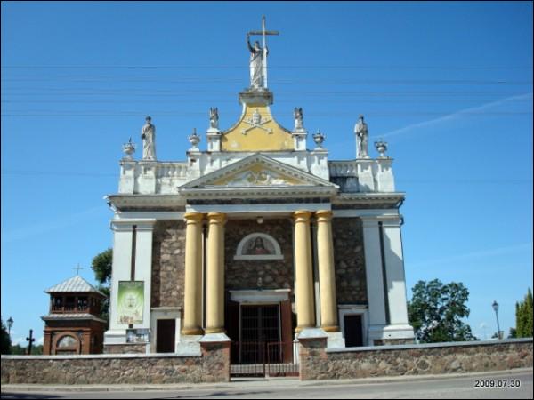 Wiłkomierz. Kościół ŚŚ. App. Piotra i Pawła