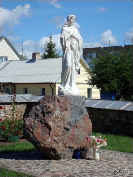 Wiłkomierz. Kościół ŚŚ. App. Piotra i Pawła