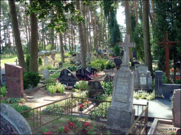 Wysoki Dwór. Cmentarz stary katolicki