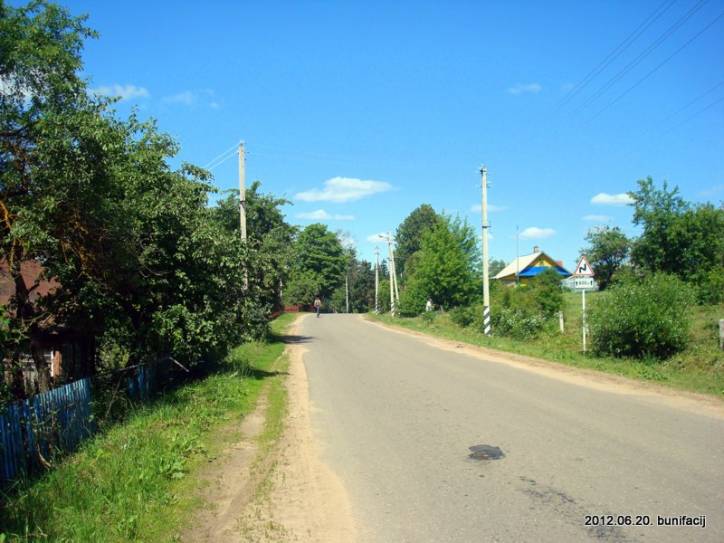 Jazna. In the village 