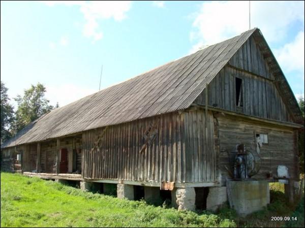 Žemaitkiemis. In the village 
