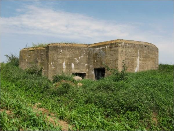 Урожайная (Вошковцы). Оборонные укрепления 