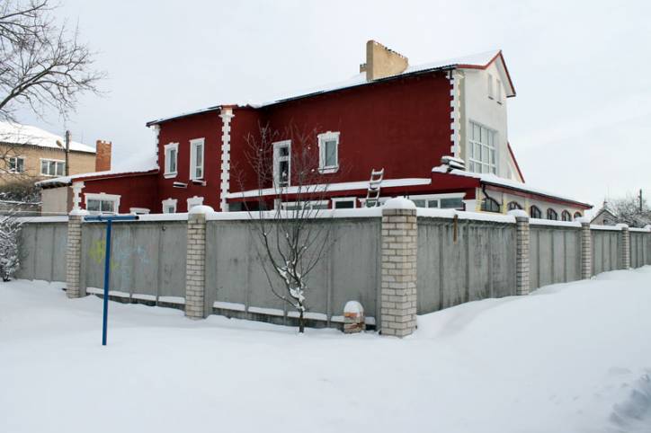  - Historical buildings at Leninskaja (Mirskaja, Piłsudskiego (1926-1940)) street. 