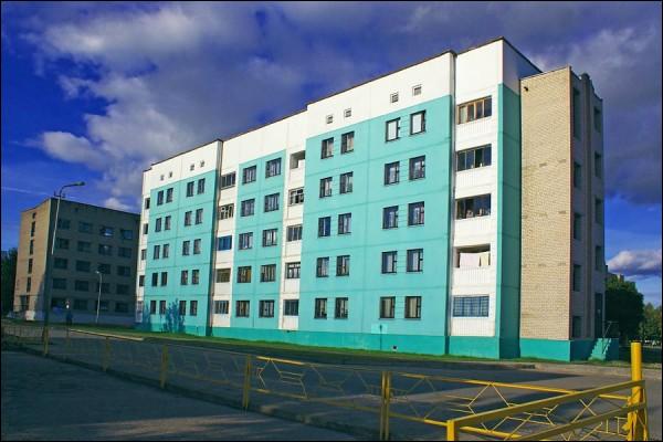  - Улицы города . Жилая застройка