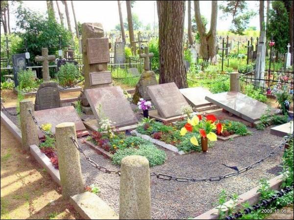  - cemetery . 