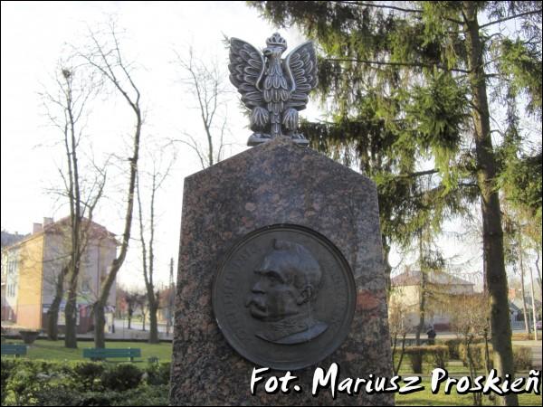 Dąbrowa Białostocka. Town streets 