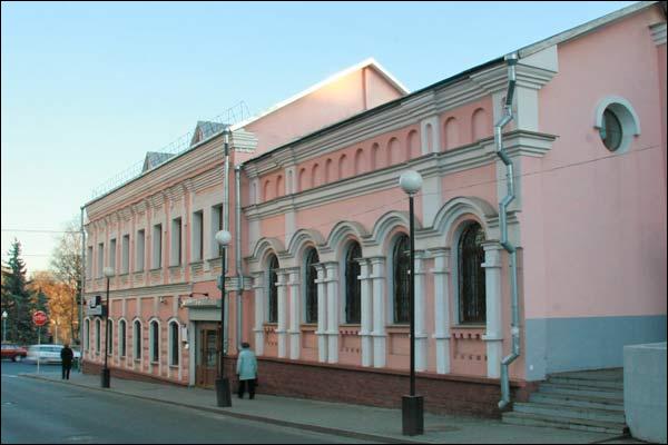  - Гістарычная забудова вул. Янкі Купалы (зав. Бабікін, зав. Хайкіна). вул. Янкі Купалы, №№ 2 і 4. Фота 11.2009