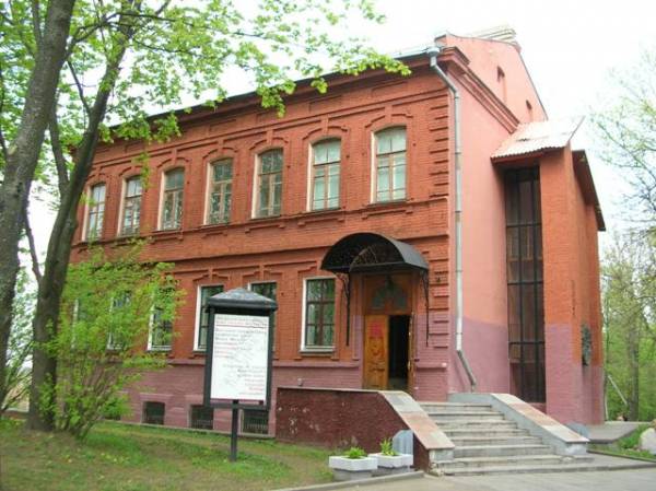 Witebsk. Budynki zabytkowe ul. Putna / ul. Uryckiego (Oficerskaja)
