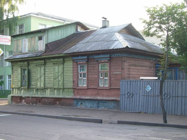  - Budynki zabytkowe ul. Proletarskaja. 