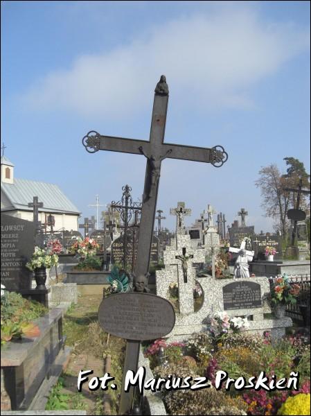 Dąbrowa Białostocka. Cmentarz stary katolicki