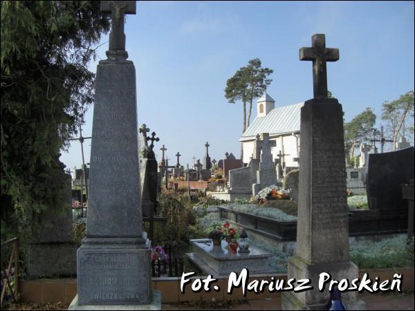 Dąbrowa Białostocka. Cmentarz stary katolicki