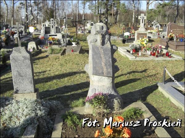  - cemetery Catholic. 