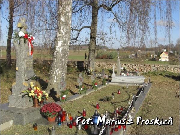  -  Kwatera żołnierzy polskich poległych w 1920r.. 