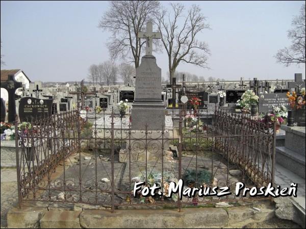  - cemetery Catholic. 