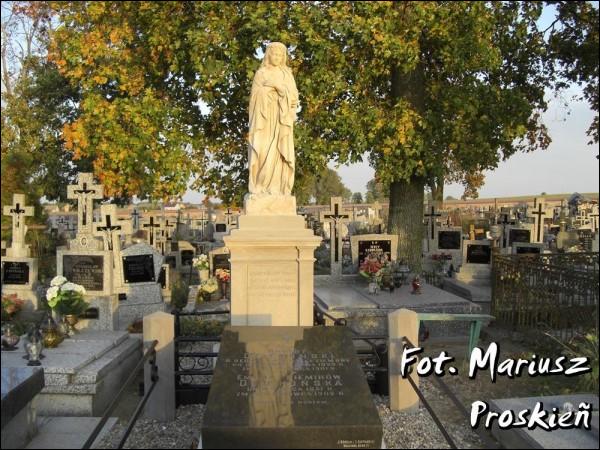  - cemetery Catholic. 