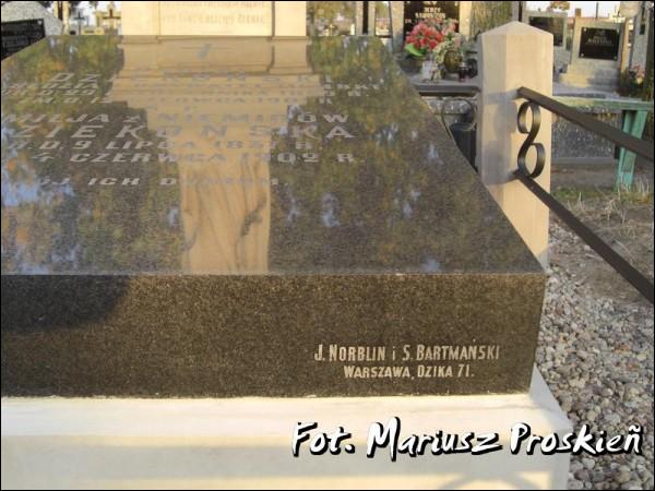  - cemetery Catholic. 