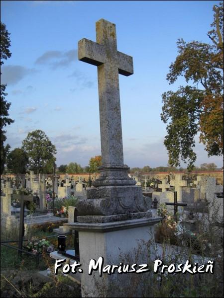  - cemetery Catholic. 