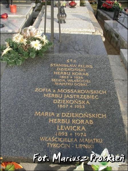  - cemetery Catholic. 