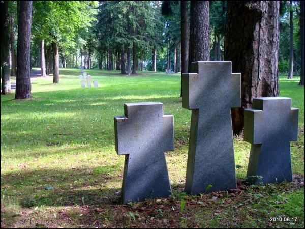  - Soldierly (WWI) Cemetery . 
