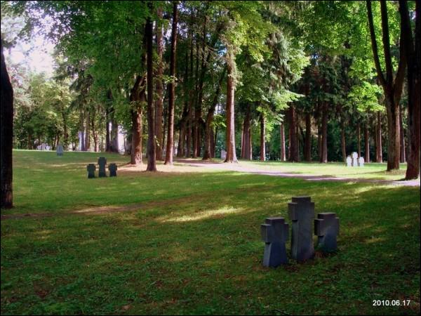  - Soldierly (WWI) Cemetery . 