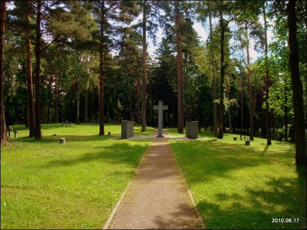  - Soldierly (WWI) Cemetery . 