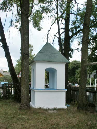 Višniaviec (Haviazna). Small chapel 