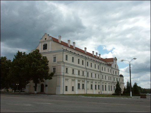 Пинск.  Коллегиум иезуитов