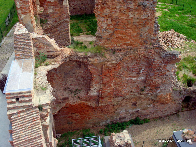  -  Castle of Sapieha, ruins. 