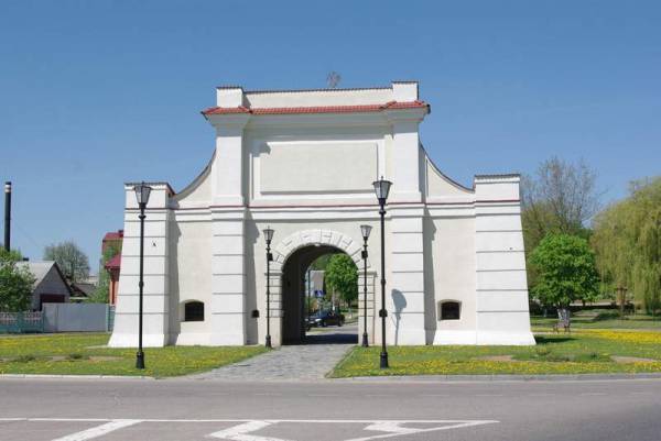  -  Słuck Gate. 