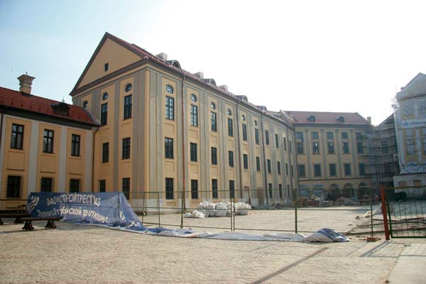 .   , 2010